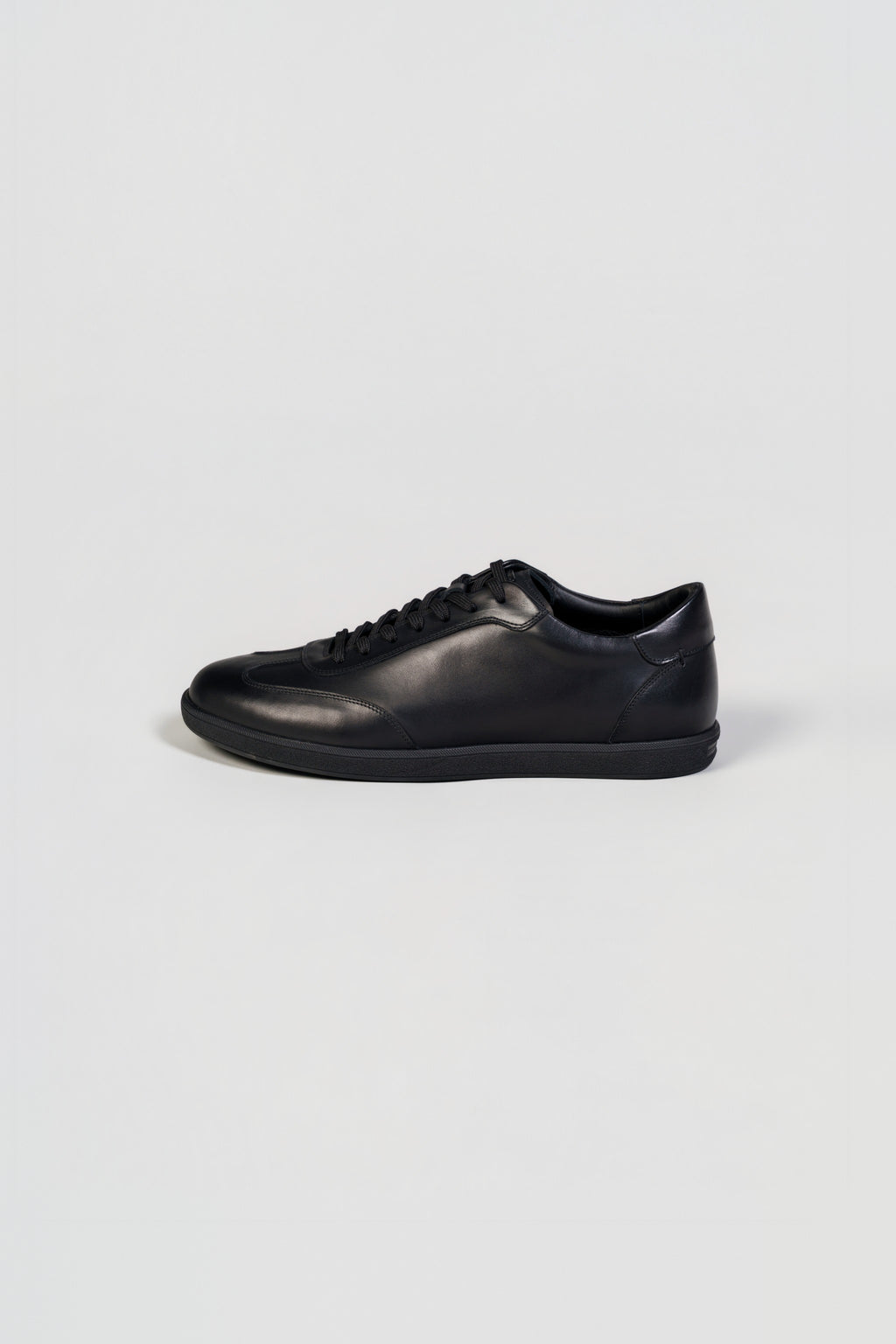 ST. BOX BLACK